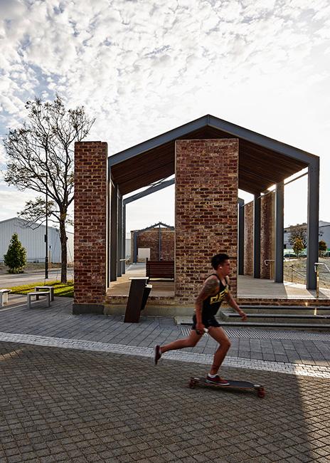 澳洲佩斯FINE瓷器公司景觀