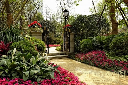 住宅景觀獎(jiǎng) 園林景觀 成都世貿(mào) 成都世貿(mào)猛追灣項(xiàng)目