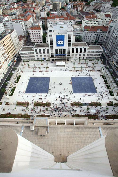 法國(guó)維勒班LazareGoujon廣場(chǎng)