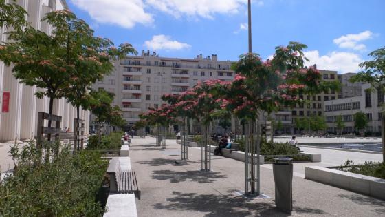 法國維勒班LazareGoujon廣場