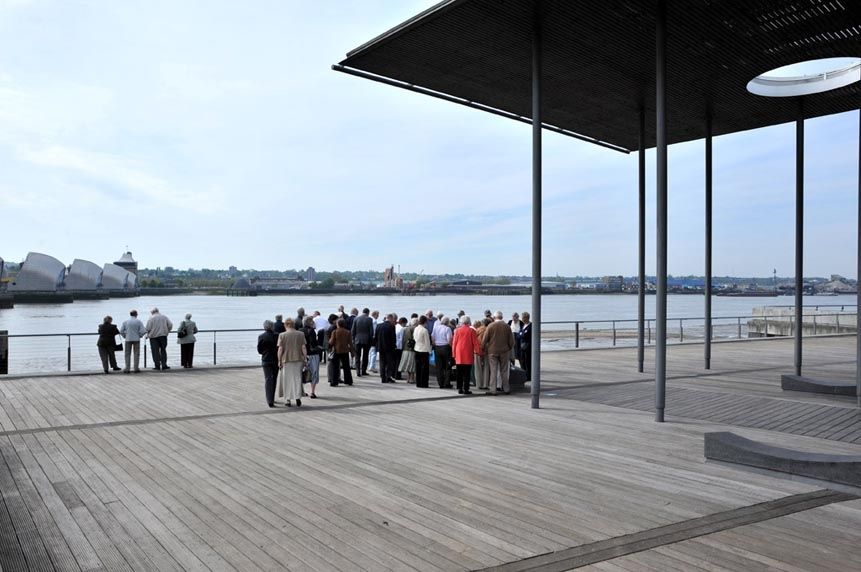 泰晤士河壩公園