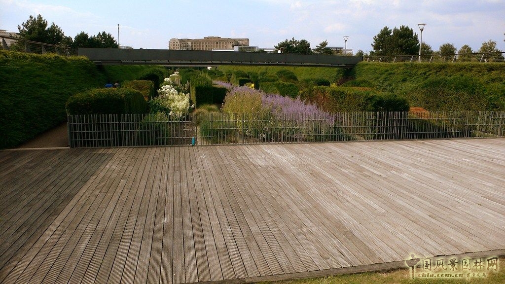 泰晤士河壩公園