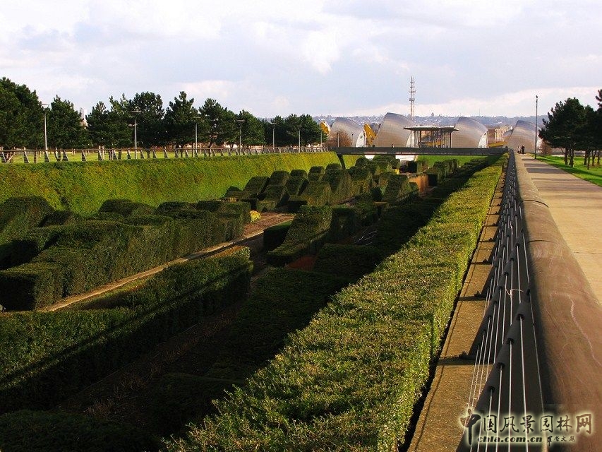 泰晤士河壩公園