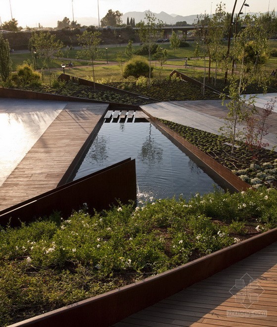 西班牙格拉納達(dá)廣場(chǎng)