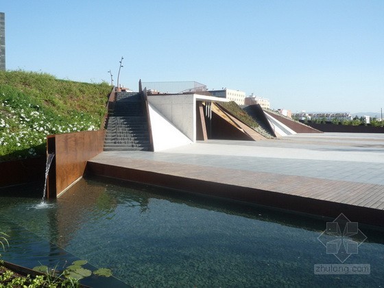 西班牙格拉納達(dá)廣場(chǎng)