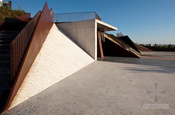 西班牙格拉納達(dá)廣場(chǎng)