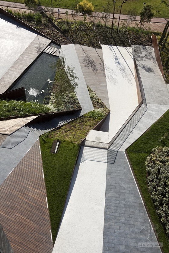 西班牙格拉納達(dá)廣場(chǎng)