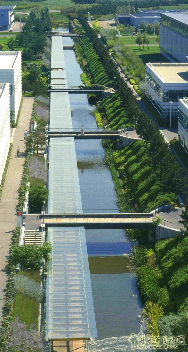 雷諾科技研發中心公園