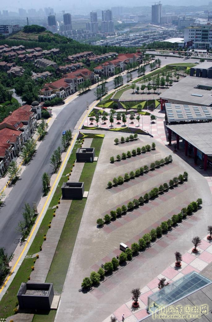 重慶龍湖藍湖郡