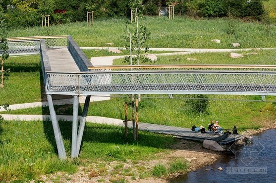 默爾特河岸景觀