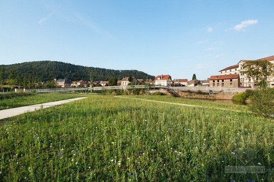 默爾特河岸景觀