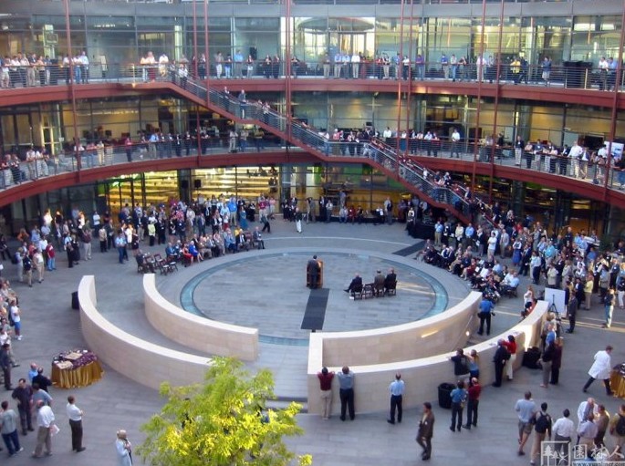 詹姆斯·H·克拉克中心