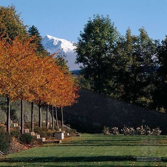法國(guó)Charance露臺(tái)花園