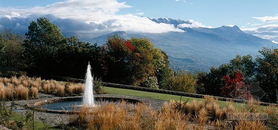 法國(guó)Charance露臺(tái)花園