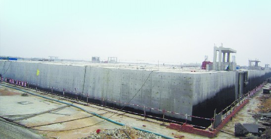 污水廠箱體全景，回填后將全部被埋入地下