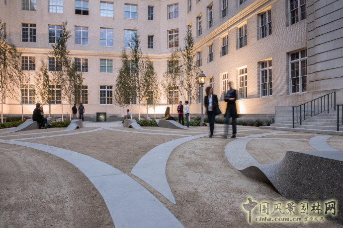 美國舊金山聯合廣場“絲帶”庭院