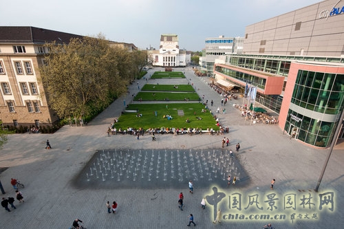 柯尼希—海因里希廣場