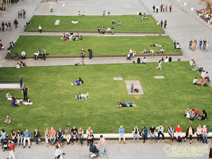 柯尼希—海因里希廣場