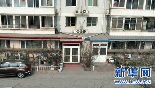 私占綠地擴充成自家庭院（攝影/朱軍）