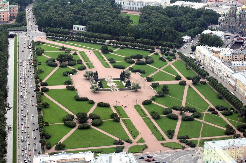 米哈伊洛夫斯基宮廷花園