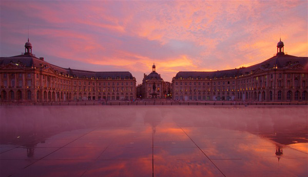 法國波爾多水鏡廣場