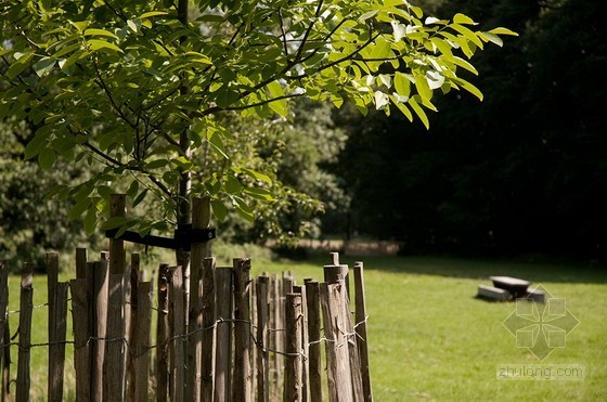 MD景觀設(shè)計(jì)事務(wù)所設(shè)計(jì)的小游園