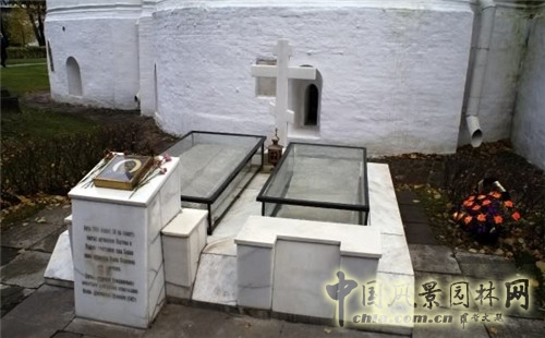 新圣母修道院及名人墓園