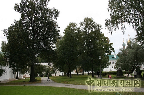 新圣母修道院及名人墓園