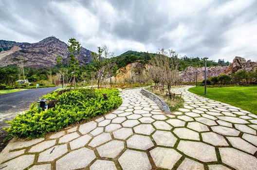 東聯(lián)設(shè)計(jì)攜手著名雕塑家打造中國首個(gè)姿態(tài)雕塑公園