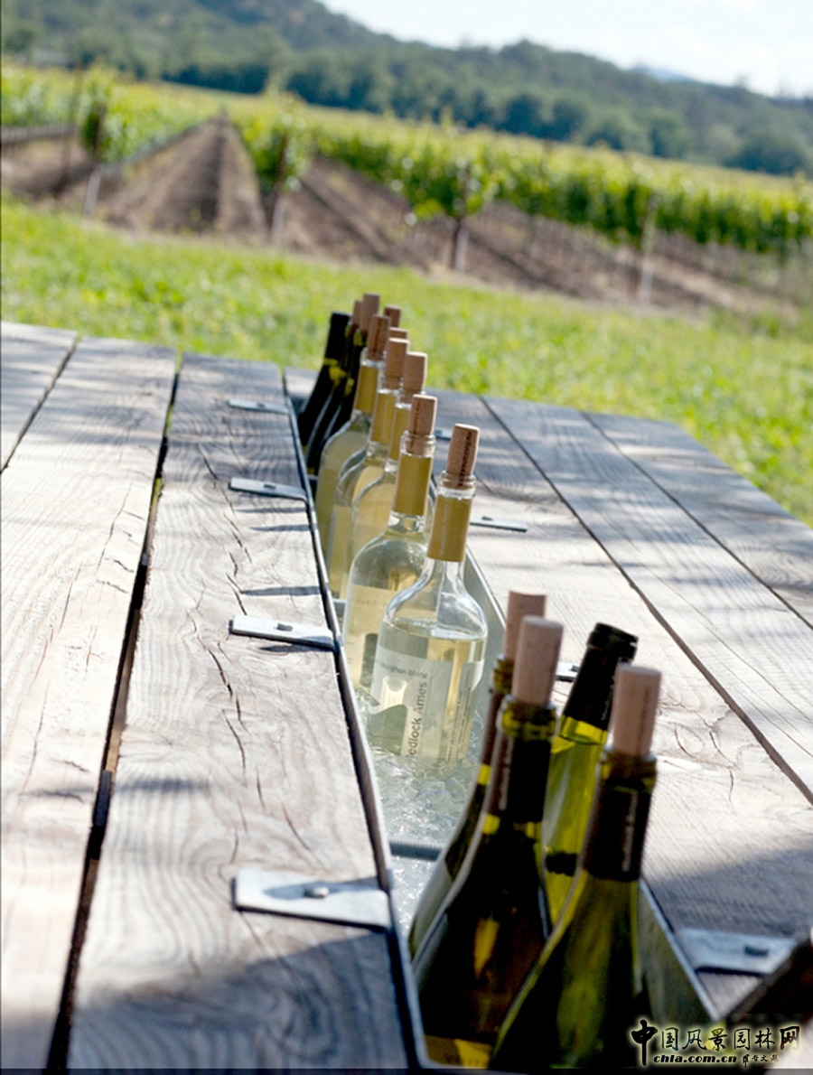 梅德洛克艾姆斯品酒屋和亞歷山峽谷酒吧