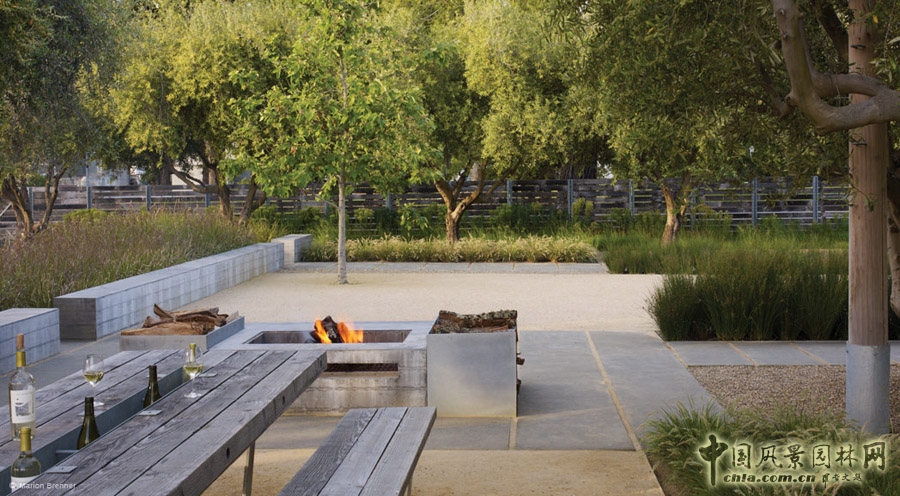 梅德洛克艾姆斯品酒屋和亞歷山峽谷酒吧