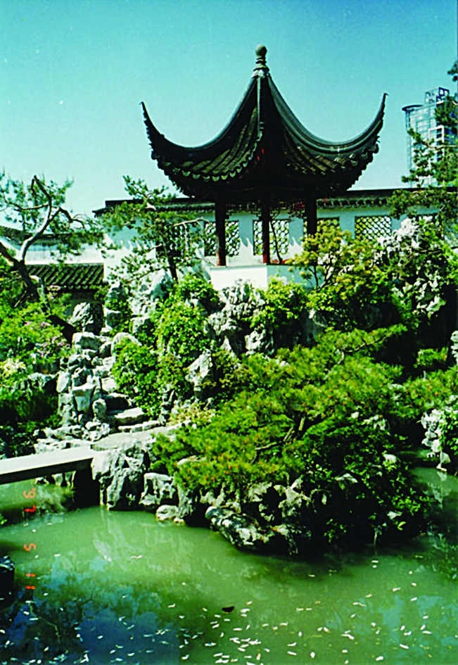 華人攜手建起首座海外中國園林