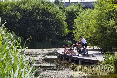法國南泰爾市Chemin公園