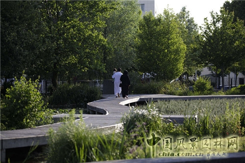 法國南泰爾市Chemin公園