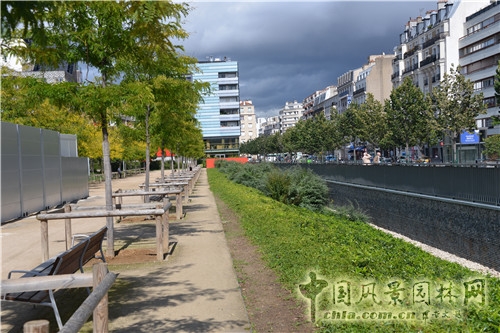 克里希?巴蒂尼奧勒公園