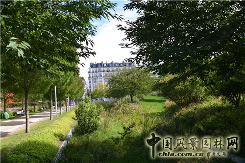 克里希?巴蒂尼奧勒公園