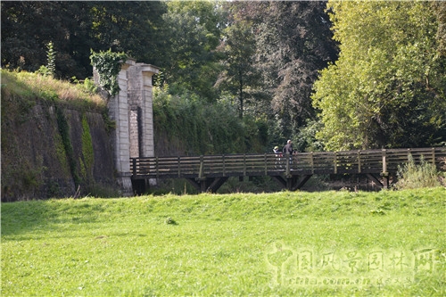 法國里爾星城防護