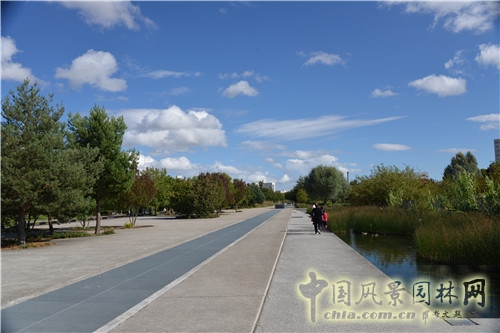 法國(guó)南泰爾市Chemin公園