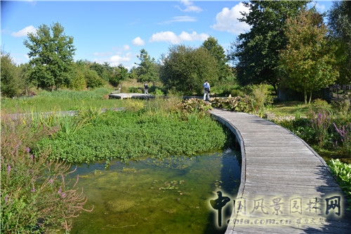 法國南泰爾市Chemin公園