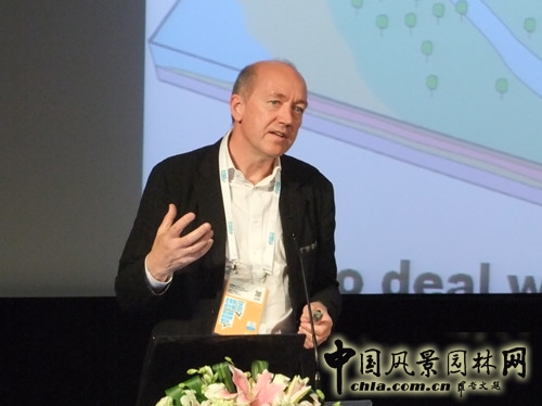 巴塞羅那市首席規(guī)劃師Vicente Guallart