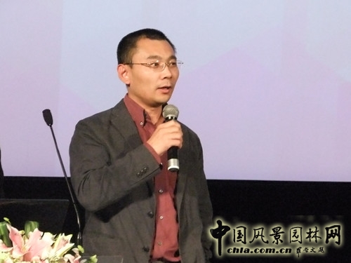 清華大學服務設計研究所所長付志勇