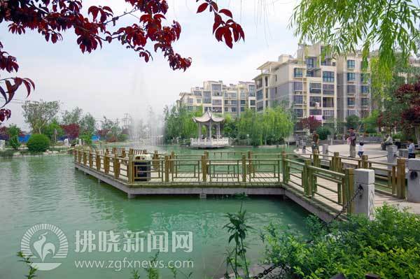 園林小區(qū)開發(fā)與植綠同步