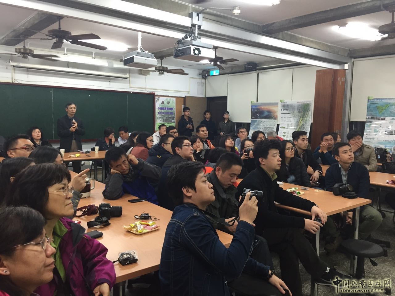 臺灣園林專業考察團參觀訪問東海大學