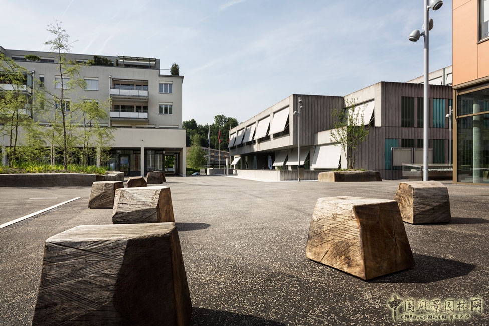 瑞士埃比孔Riedmatt 廣場景觀設計