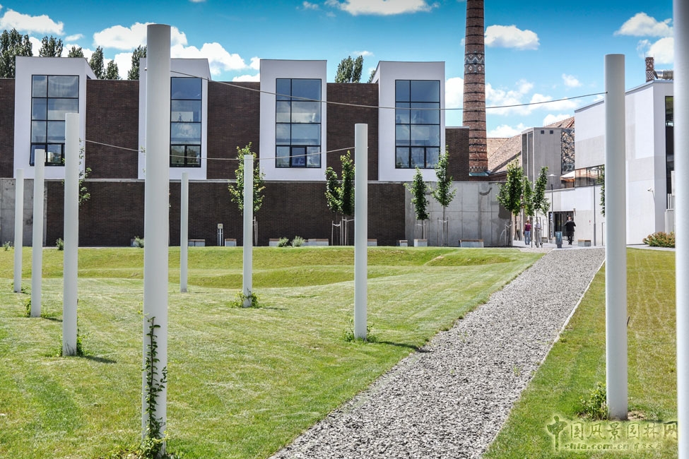 匈牙利佩奇Zsolnay工廠改造設計