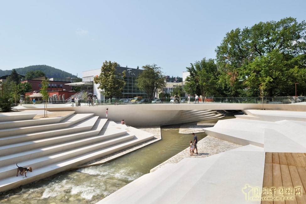 斯洛文尼亞韋萊涅Promenada城市中心廣場(chǎng)