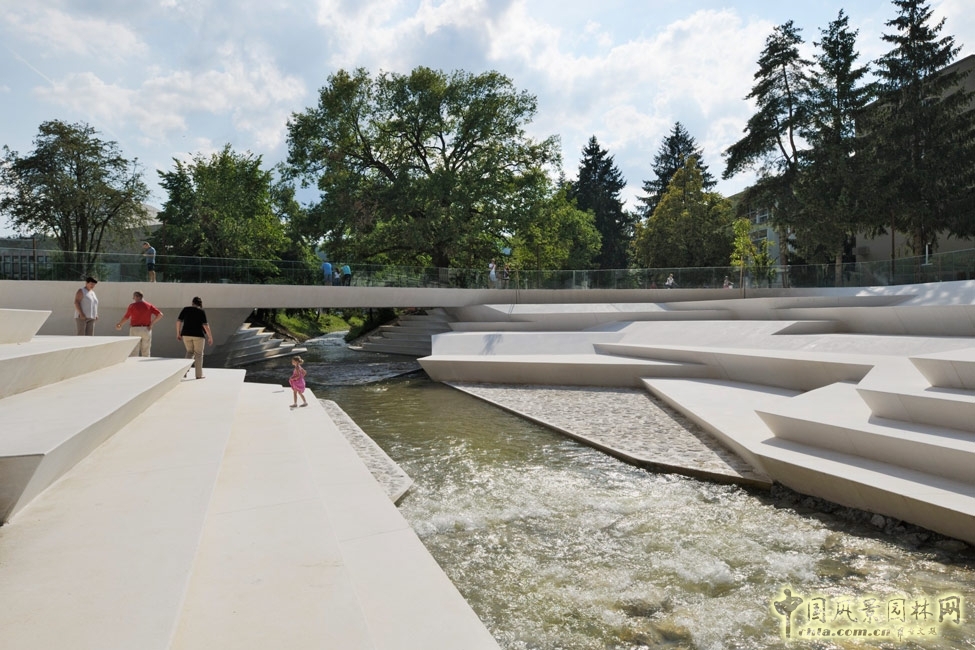 斯洛文尼亞韋萊涅Promenada城市中心廣場(chǎng)