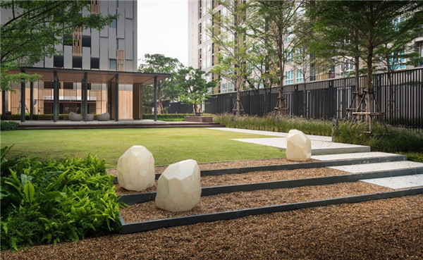 泰國曼谷高層公寓小區(qū)景觀設計
