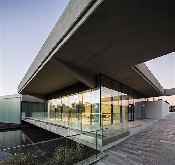 沙漠城市的綠洲－科威特公園重建項目