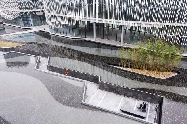 創(chuàng)造城市亮點(diǎn)：城市的新穎水景